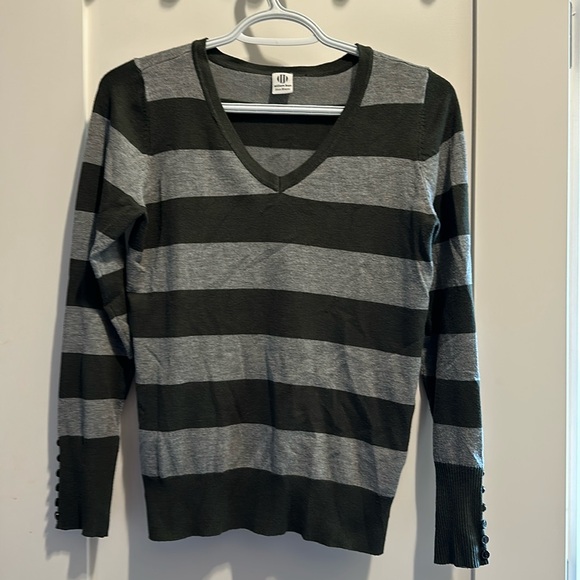 Willem Jean sweater. Olive and grey stripe. Button detail on wrists. Size S - Picture 1 of 4